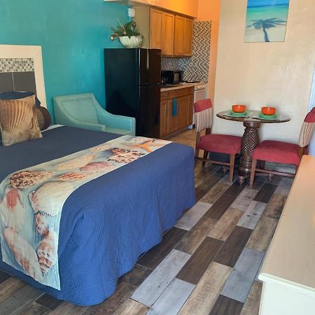 Michaels Siesta Motel St. Petersburg Extérieur photo