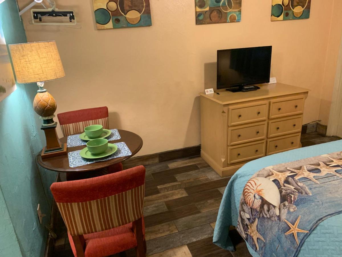 Michaels Siesta Motel St. Petersburg Extérieur photo