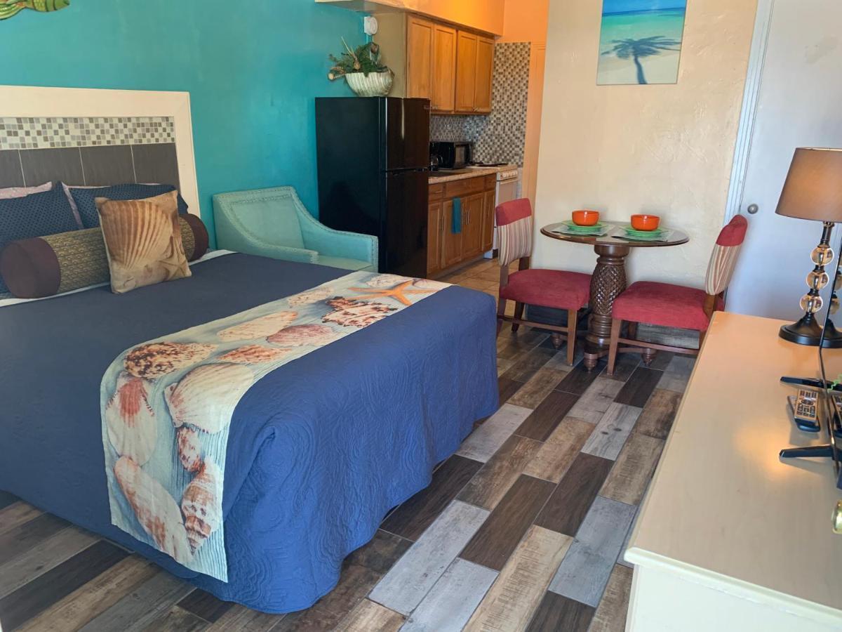 Michaels Siesta Motel St. Petersburg Extérieur photo
