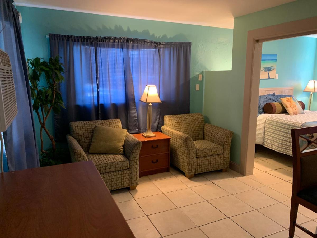Michaels Siesta Motel St. Petersburg Extérieur photo