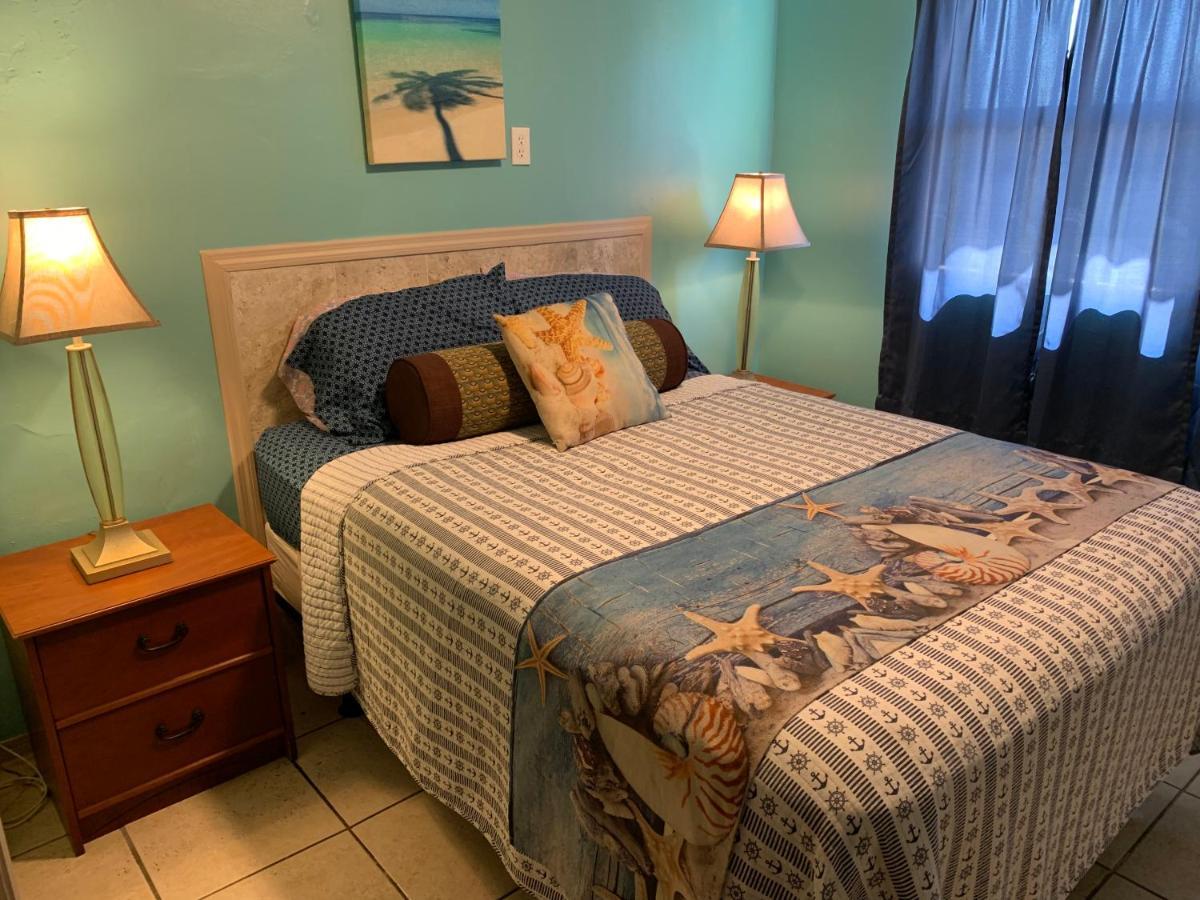 Michaels Siesta Motel St. Petersburg Extérieur photo
