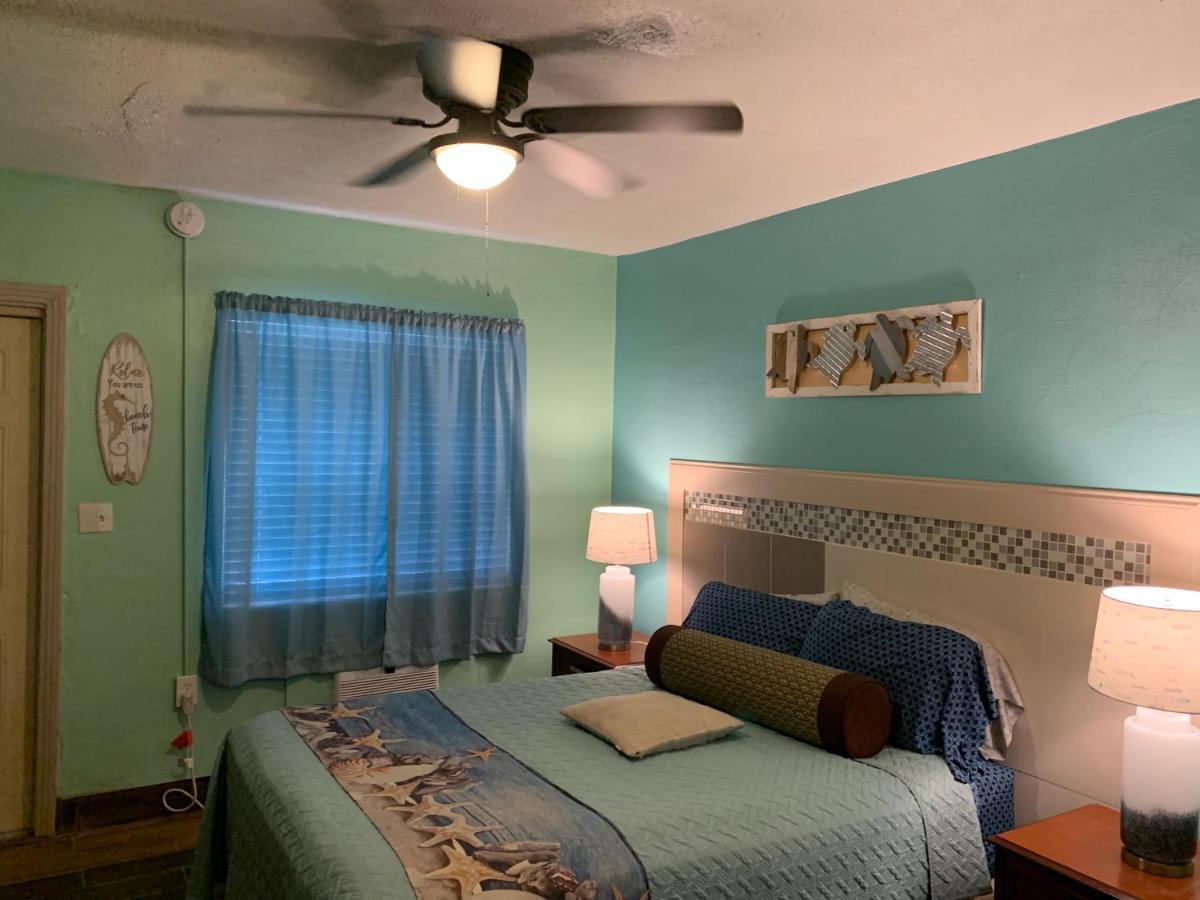 Michaels Siesta Motel St. Petersburg Extérieur photo